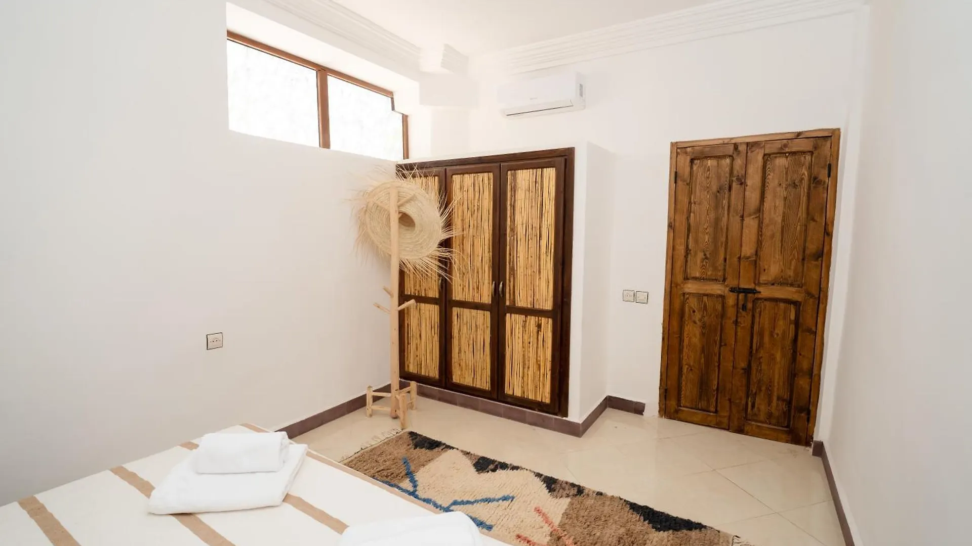 Dasofinya Lodges Touggana Habitación en casa particular