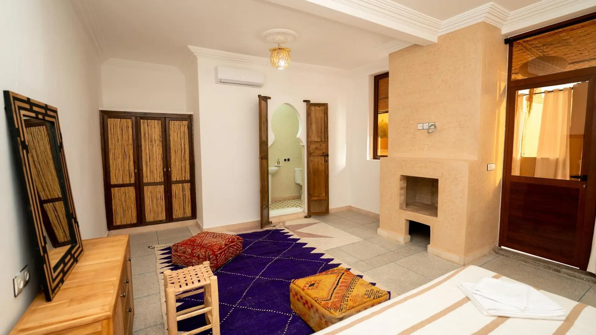Dasofinya Lodges Touggana Habitación en casa particular